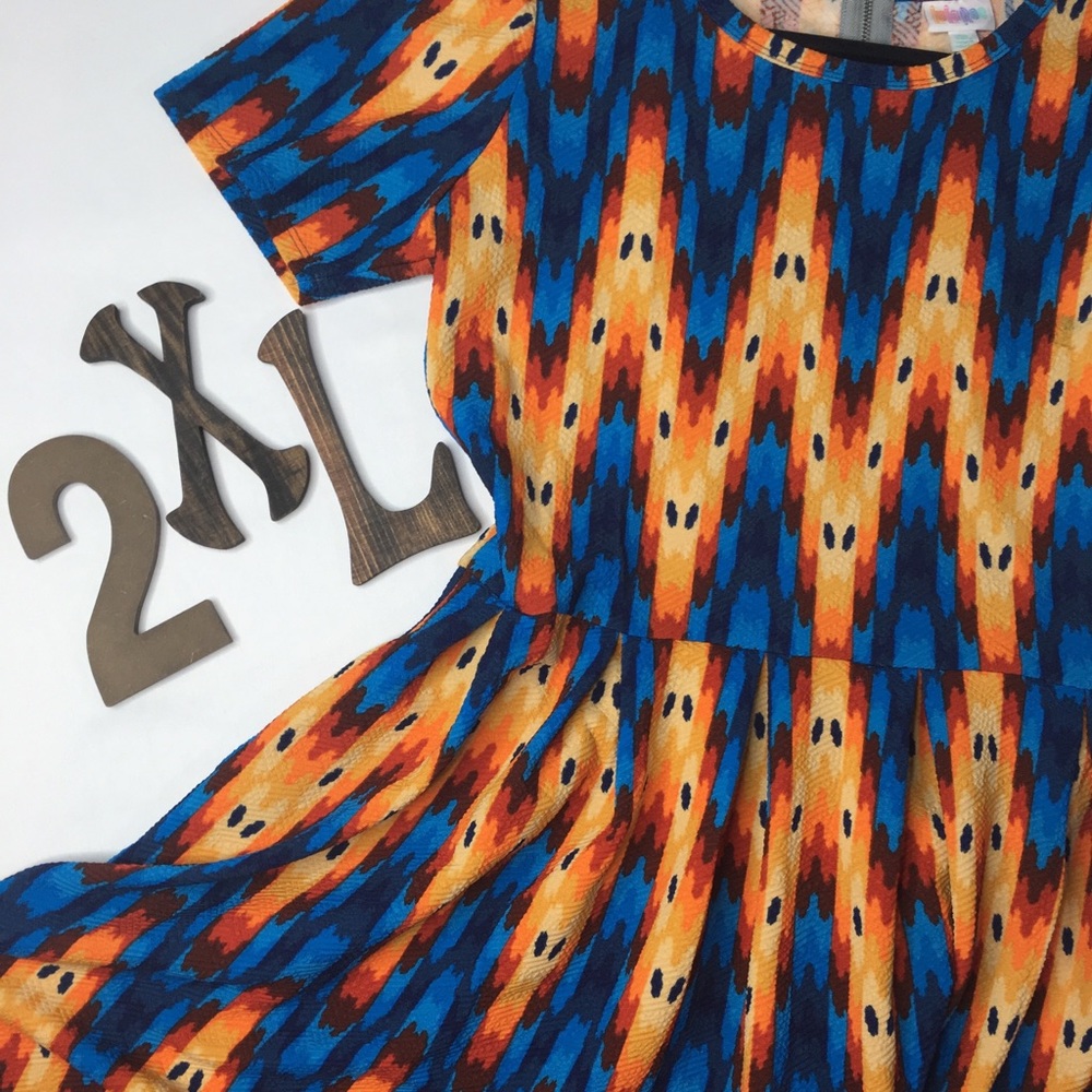 LuLaRoe Amelia Dress